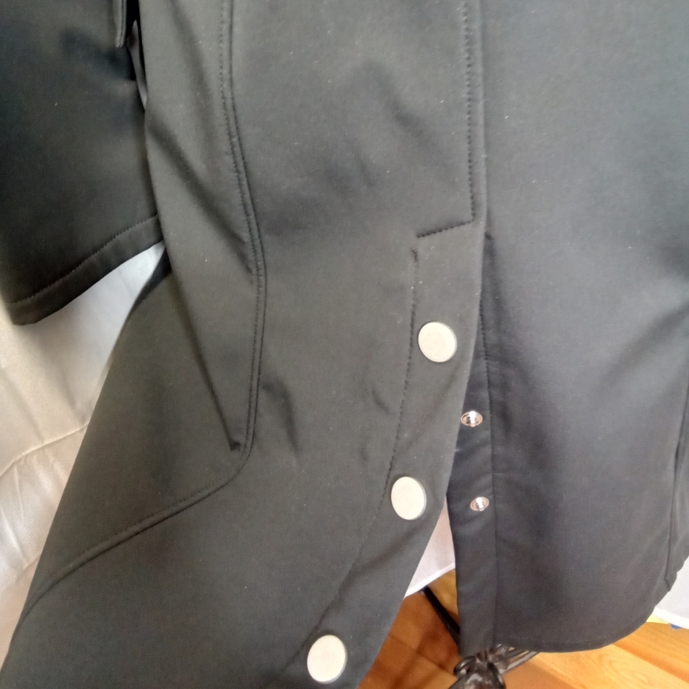 Black Arista Coat - Picture 8 of 12